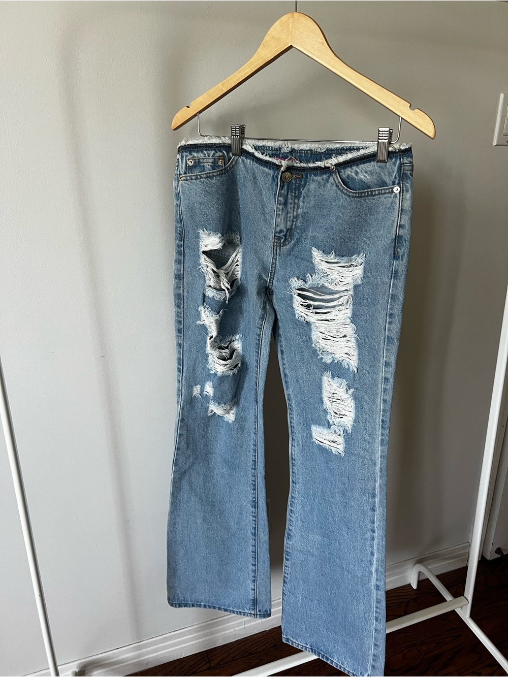 Edikted Light Blue Distressed Wide-Leg Jeans
